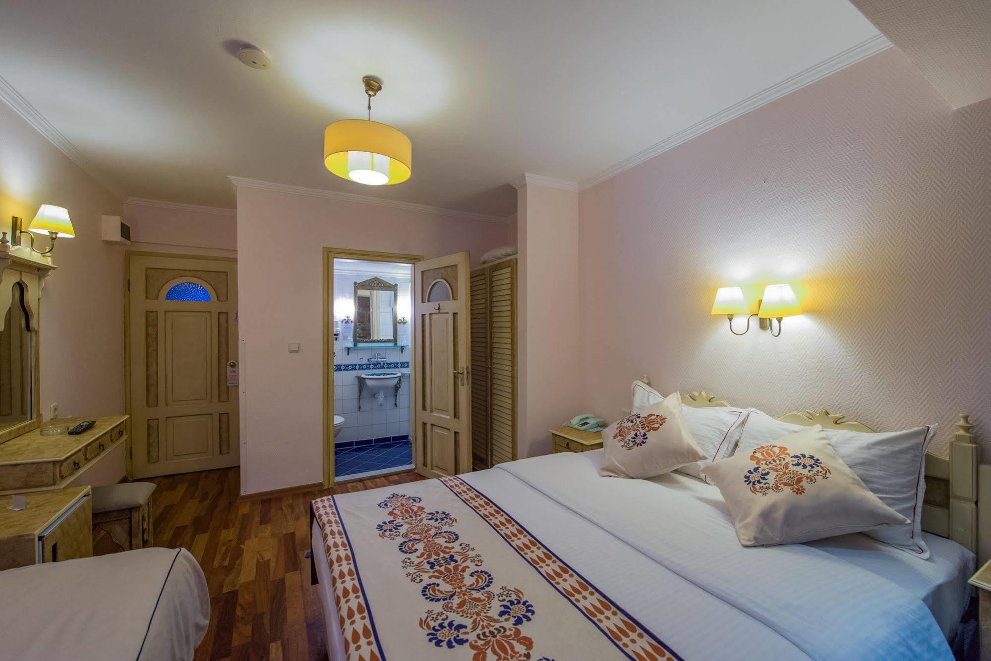Assos Behram Special Class Hotel Adults Only Exterior foto